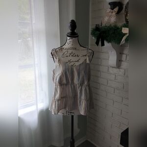 **3/$10** Daisy & Delilah Boho Top Size XXL